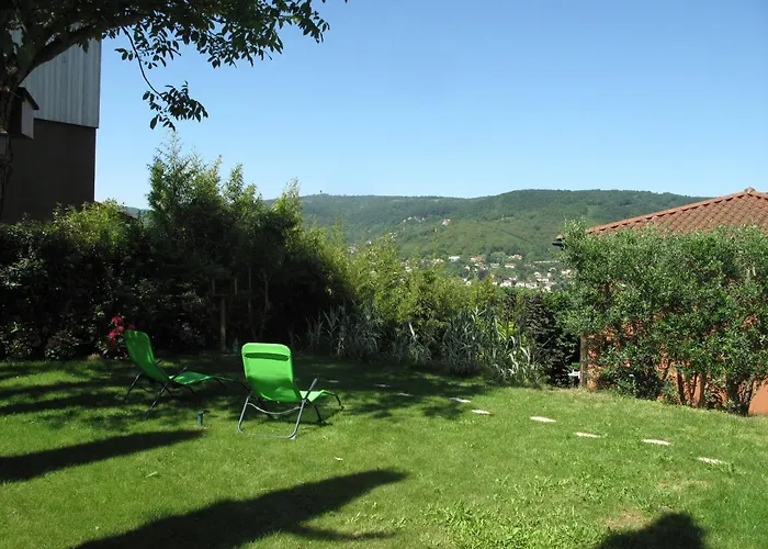 Les Terrasses De Rochetaillee